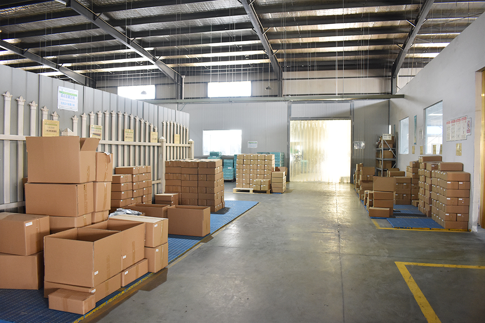 Packing and warehouse area
